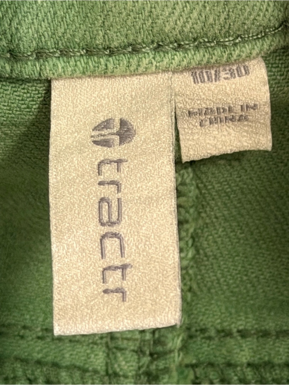 Tractr Green High-Rise Button-Front Frayed Hem Denim Shorts - Picture 8 of 10